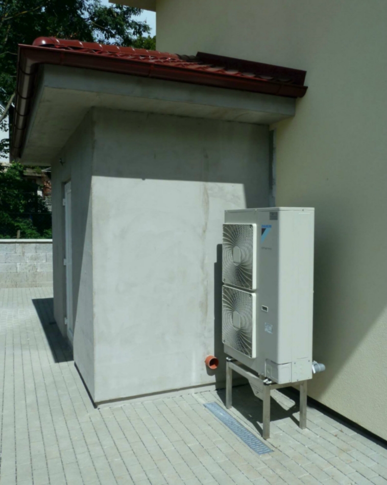 Tepelné čerpadlo Daikin Altherma LT - bytový dom, Podlavice