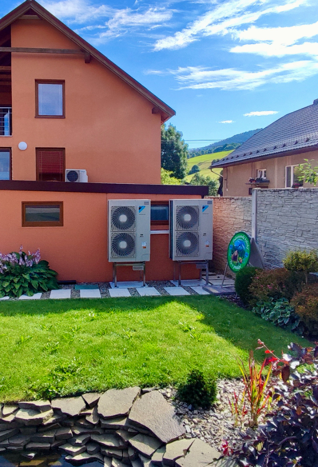 2x Tepelné čerpadlo Daikin Altherma HT - polyfunkčný objekt, Zuberec