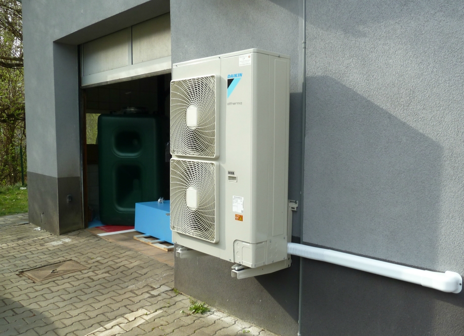 Tepelné čerpadlo Daikin Altherma HT - autoumyváreň, Banská Bystrica
